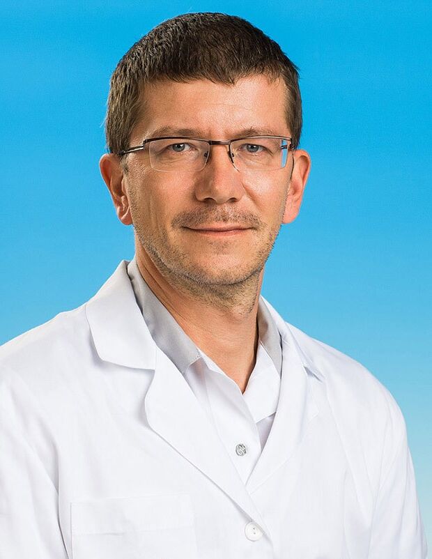 Doctor Cosmetic specialist Martin Parek